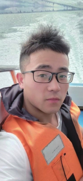 甘肅學(xué)子驅(qū)車(chē)840公里馳援武漢