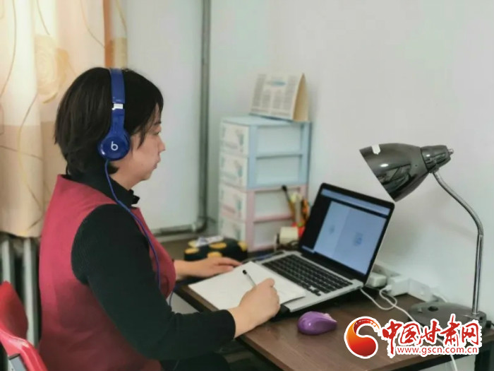 【三八特刊·“疫”線心聲】她，24小時聆聽“疫”動的心