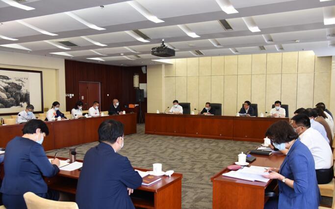 【兩會快訊】甘肅代表團分組審議全國人大常委會工作報告，林鐸參加第一小組會議并發(fā)言