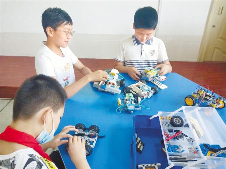 全國青少年機(jī)器人技術(shù)等級(jí)考試甘肅考區(qū)舉行線上考試