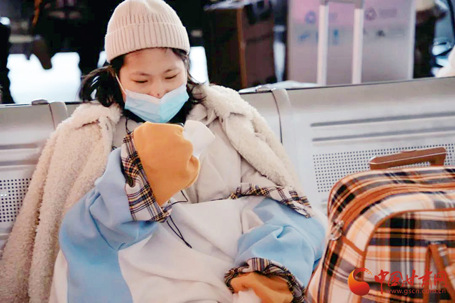 春運故事：歸途的車站，有溫情、愛情，還有堅守