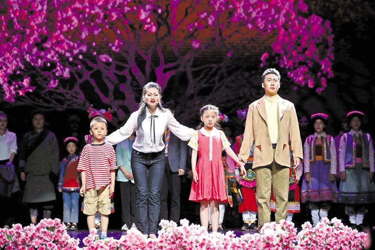 “春綠隴原·建黨百年”百場百部文藝展演 音樂劇《達(dá)瑪花開》感動(dòng)金城