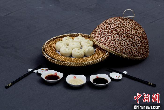 圖為甘肅臨夏回族自治州美味——河州包子。(資料圖) 臨夏州委宣傳部供圖