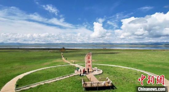 2024年6月，甘肅甘南州碌曲縣尕海湖。(資料圖)高瑩 攝